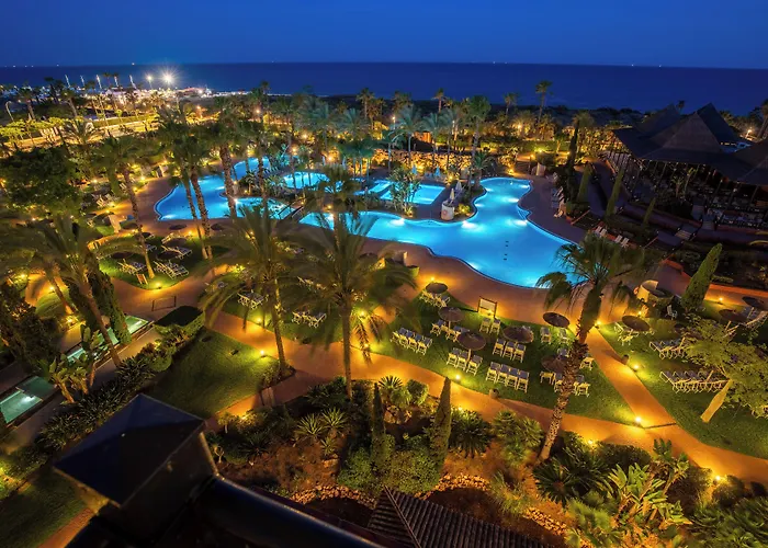 Puerto Antilla Grand Hotel